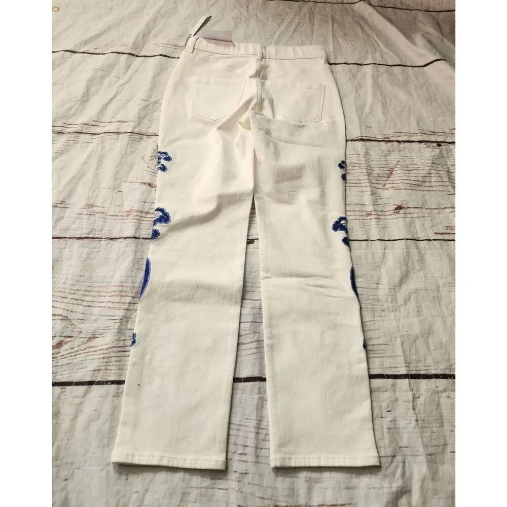 Soft Surrounding White Jeans with Blue Floral Embroidery Size XS‎ Petite NWT